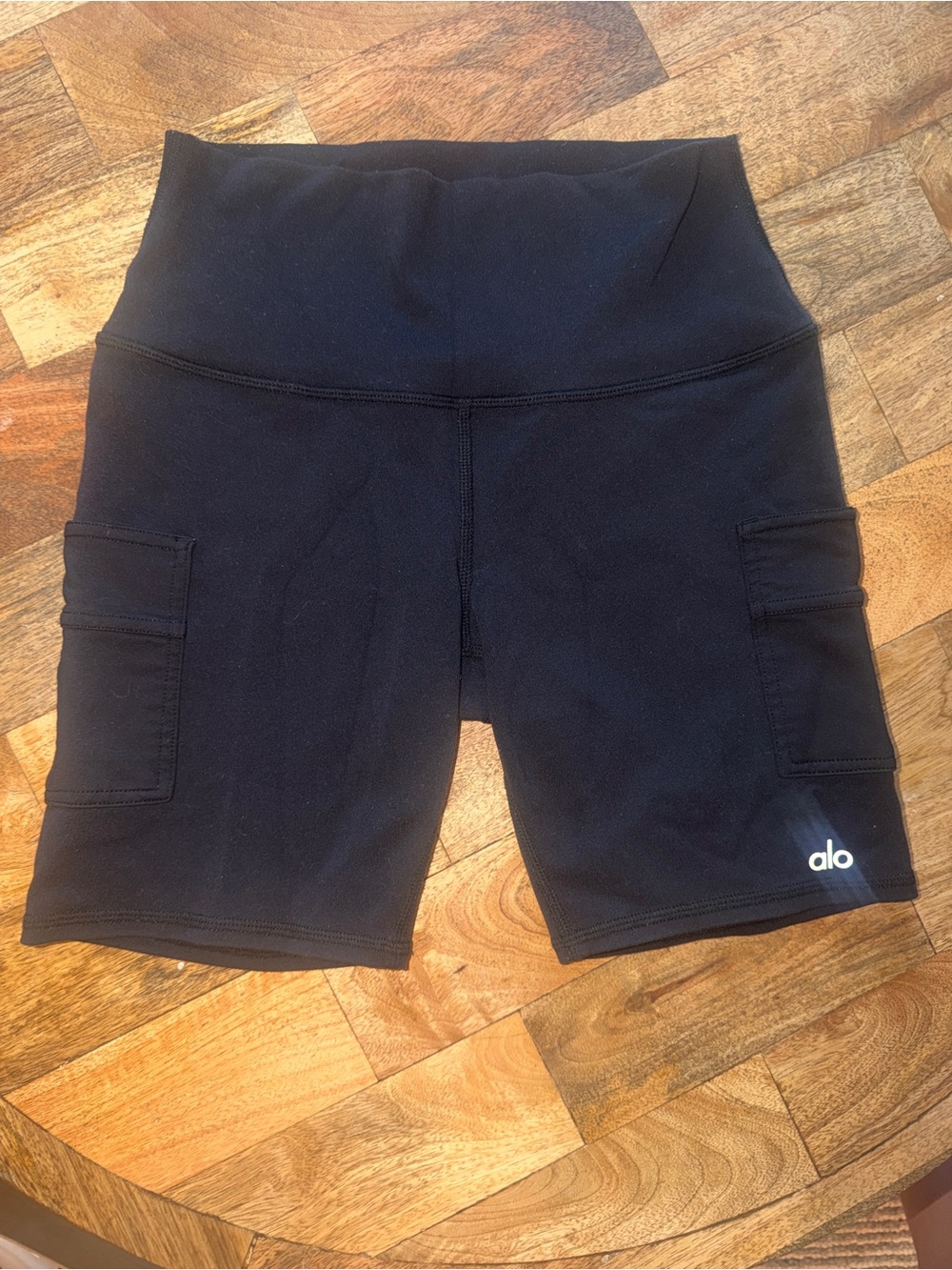 Alo High-Waist Black Cargo Bike Shorts